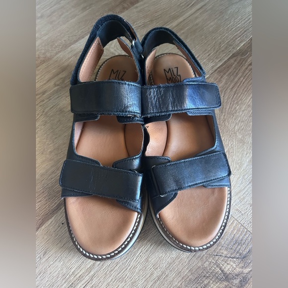 Miz Mooz Leather Adjustable Sport Sandals Violetta Black Size 41 - Picture 2 of 10